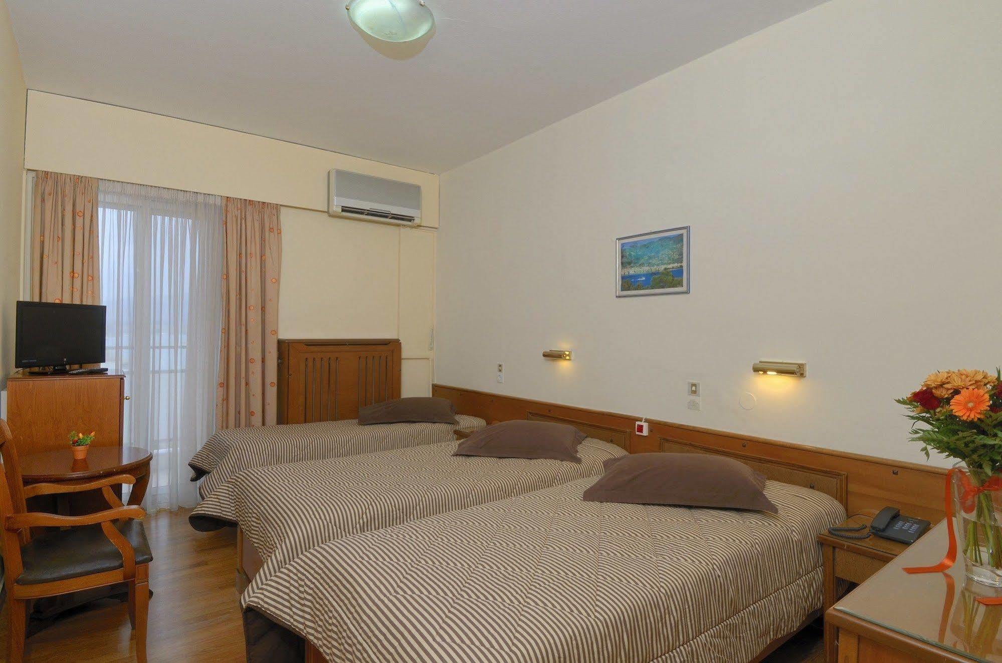 וולוס Hotel Nefeli מראה חיצוני תמונה