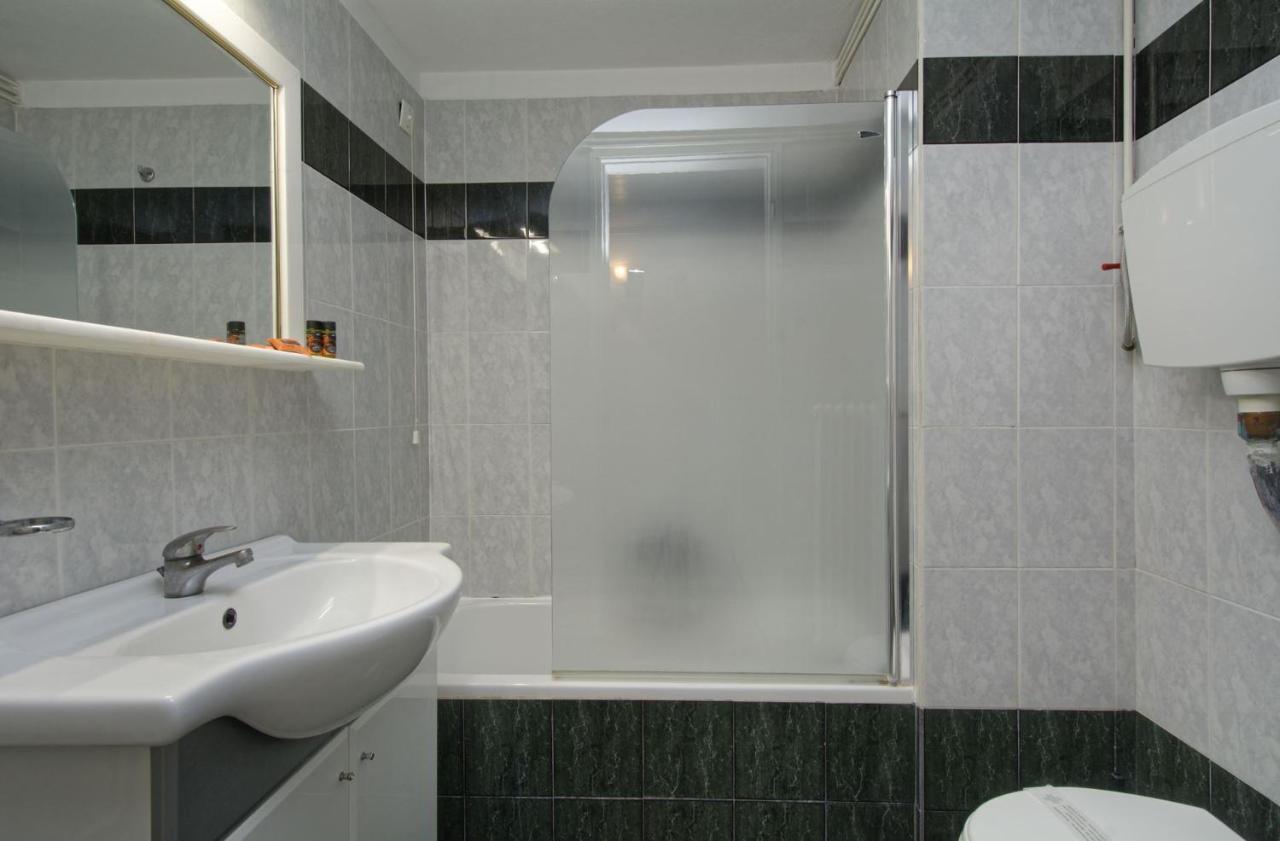 וולוס Hotel Nefeli מראה חיצוני תמונה