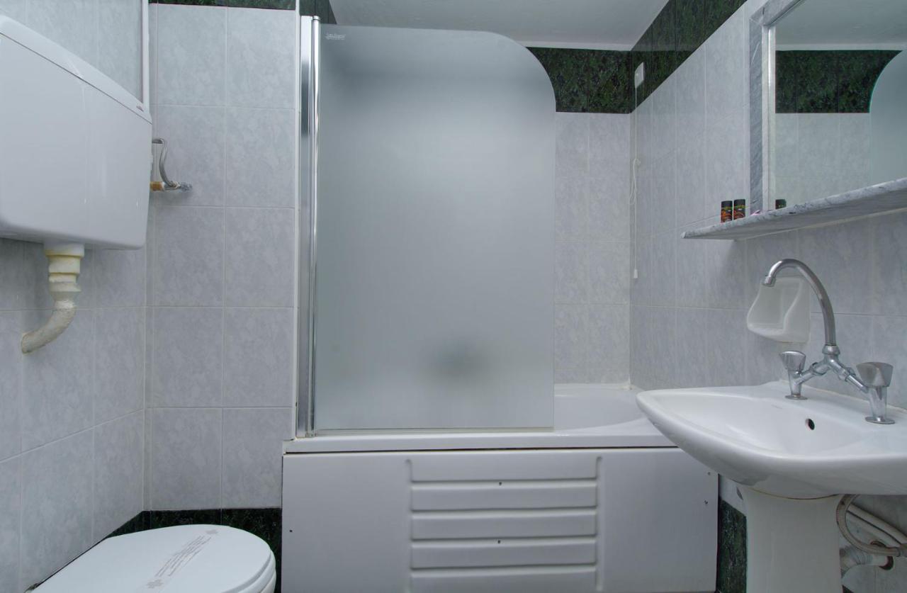 וולוס Hotel Nefeli מראה חיצוני תמונה